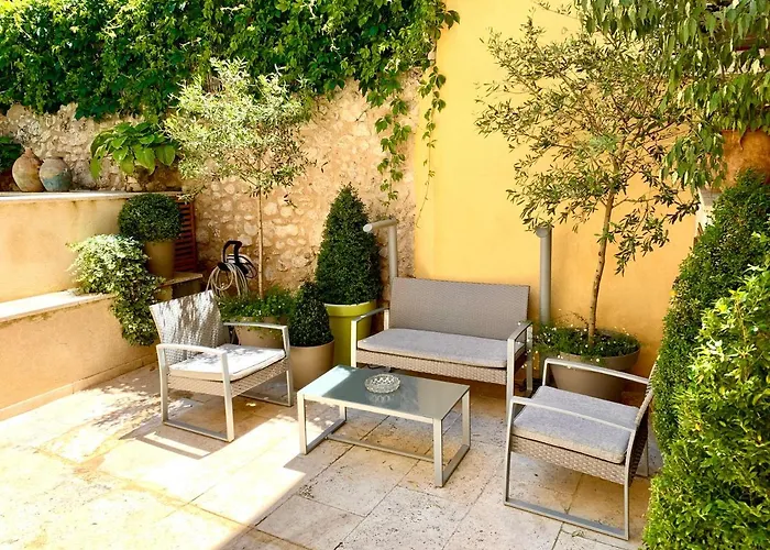 Appartement La Maison Du Courtil, Amande-olive